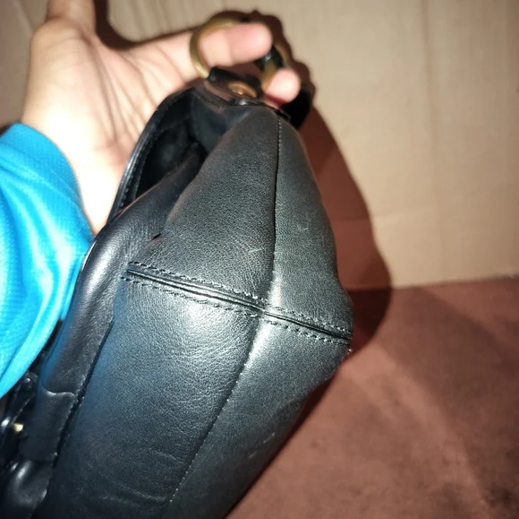 Coach 11842 Soho Black Buckle Flap Over Shoulder Bag. Excellent Cond. - Picture 10 of 16